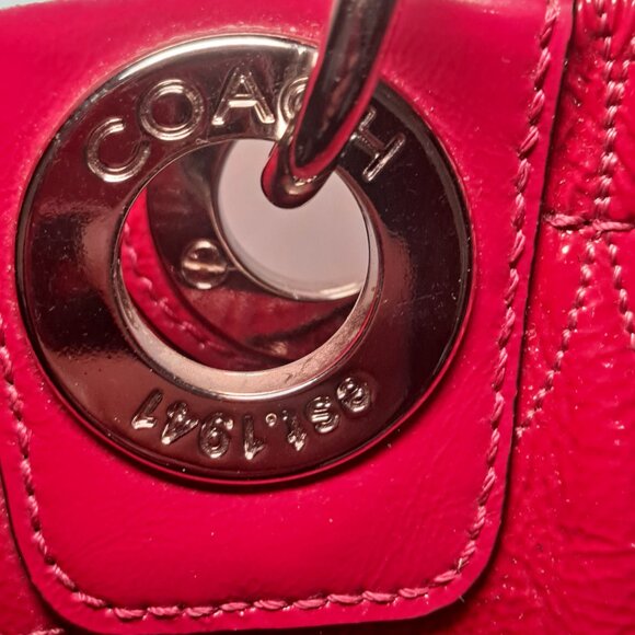 COACH Alex OP Signature Stitch Patent Leather Duffle Tote Pink Coral 14265 - Picture 4 of 6